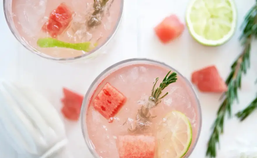 Alkoholfri drink som verkligen smakar - grunden och tre recept