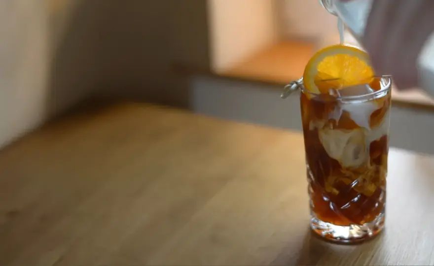 Iskaffe recept som håller smaken - snabbt eller kallbryggt