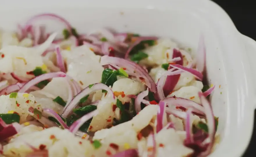 Ceviche hemma - så lyckas du med fisk, syra och balans